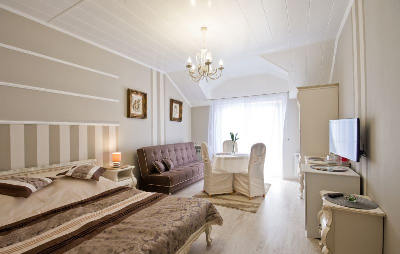 Guest House Remodeling in Denver County, CO
